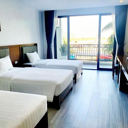 Ha Long Bay Tuan Chau Hotel Exterior photo